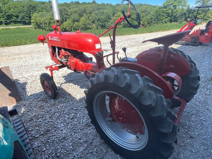 #2457-•-1948-farmall-cub-image-8