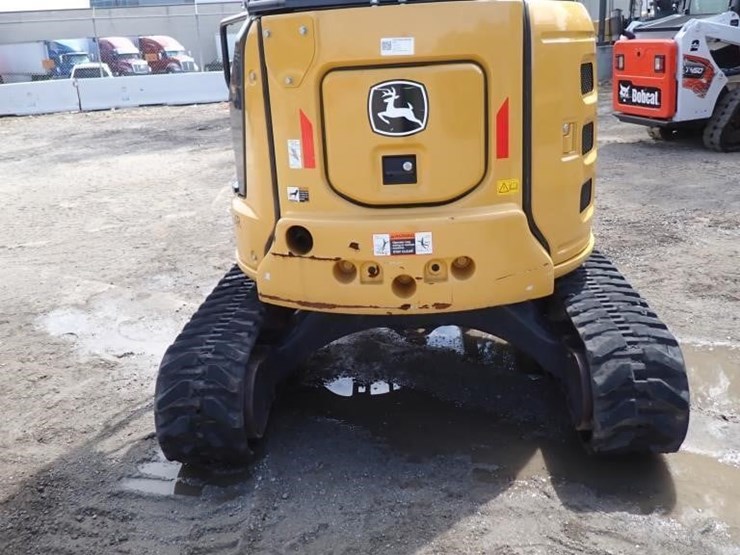 2023-deere-35g-image-15