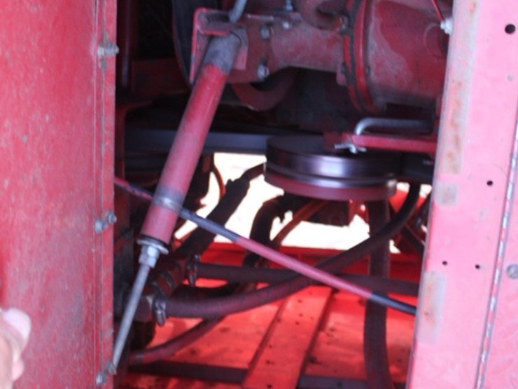 case-ih-1688-image-39