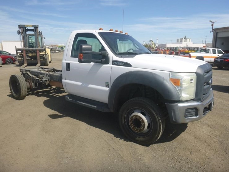2015-ford-f550-image-2