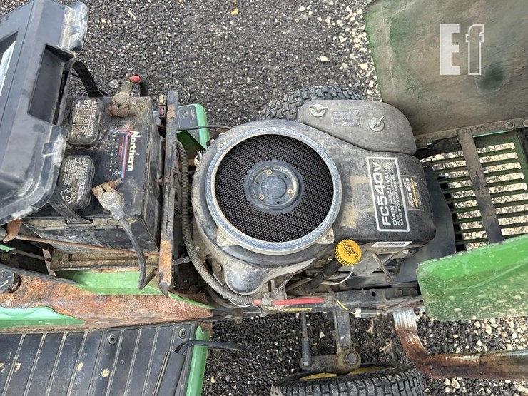 john-deere-265-image-5