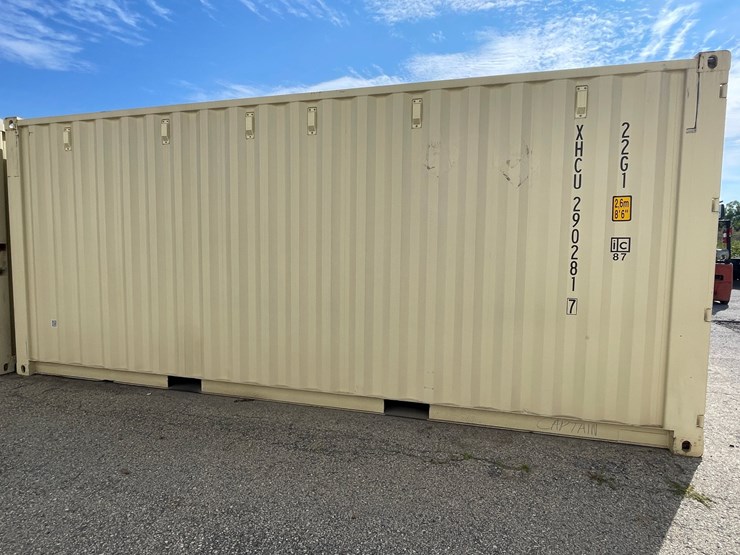 #1632-•-20'-shipping-container-(of)-image-3