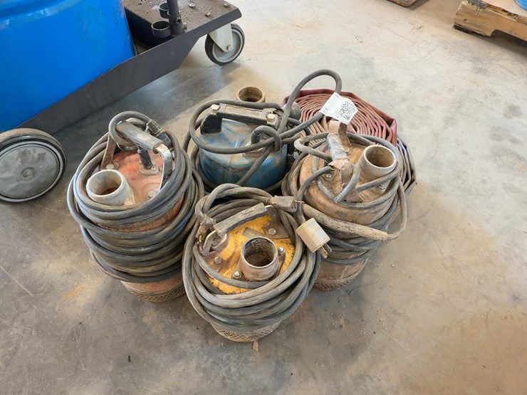(4)-submersible-pumps-image-1