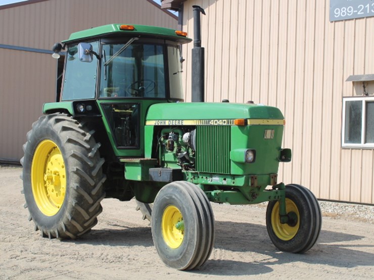 john-deere-4040-image-41