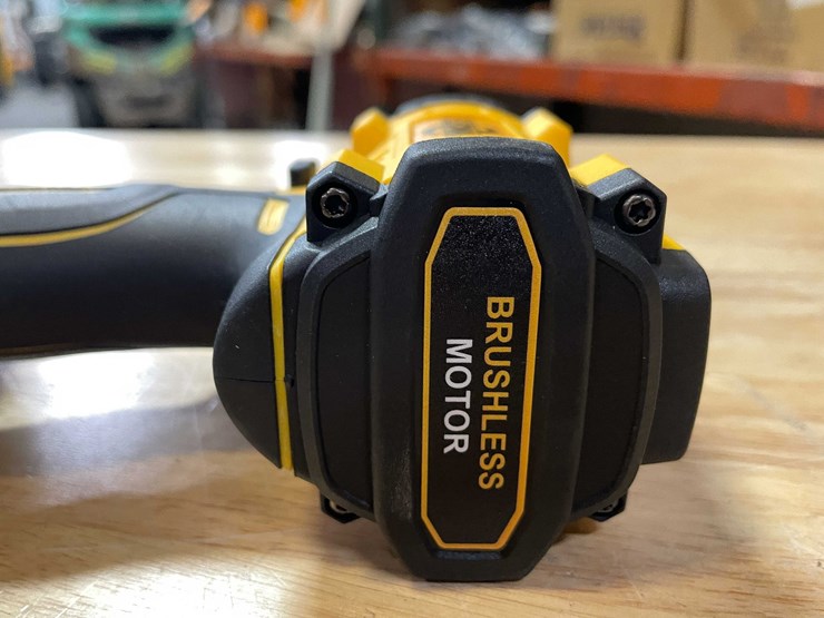 #8566-•-20v-1/2"-cordless-impact-wrench-(pr13)-image-6