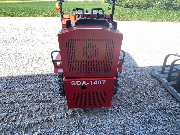 #2458-•-agt-sda-140t-track-loader-image-6