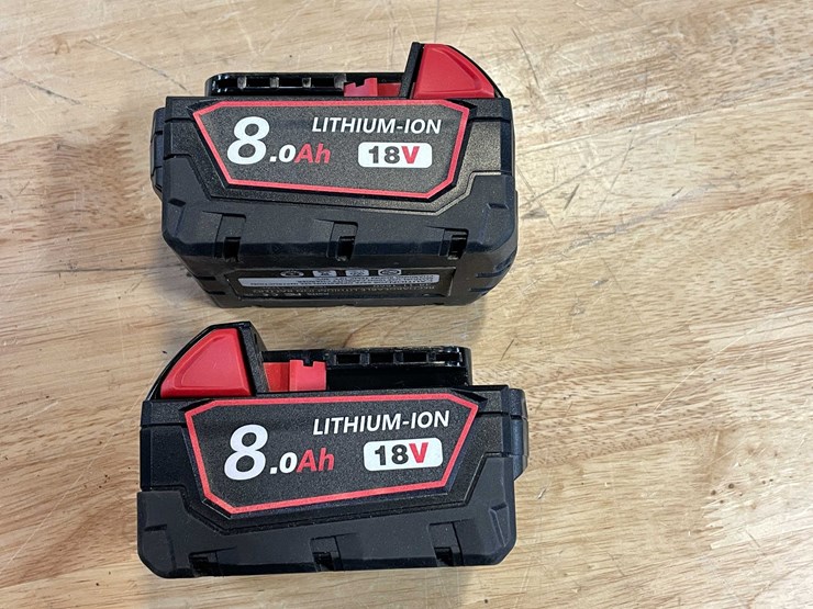 #8569-•-(2)-18v-batteries-(pr12)-image-6