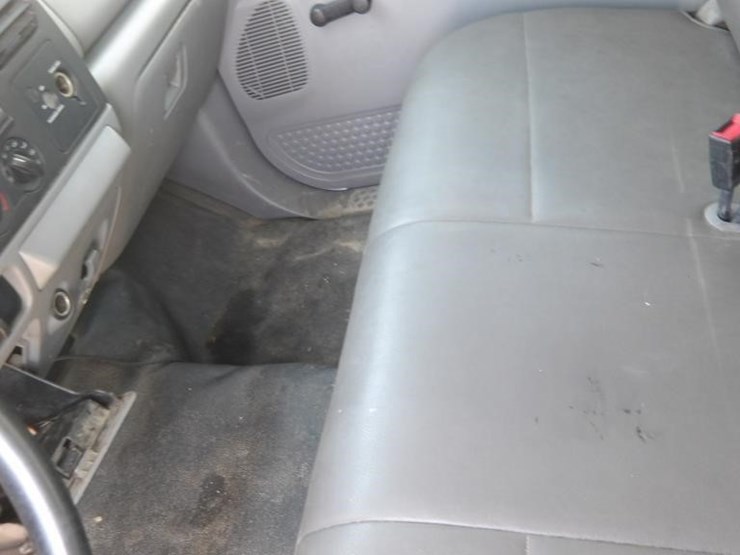 2007-ford-f550-image-23