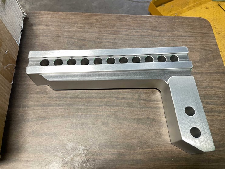 #8542-•-heavy-duty-aluminum-trailer-hitch-(cw)-image-8