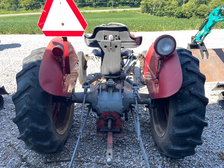 #2455-•-ferguson-tractor-image-6