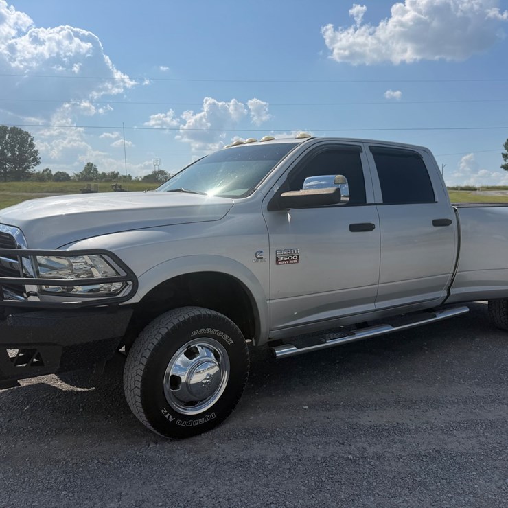 2011 DODGE RAM 3500