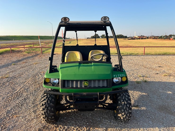 2004-john-deere-gator-image-2