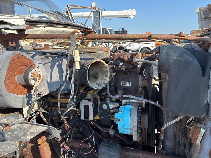ford-f8000-image-18