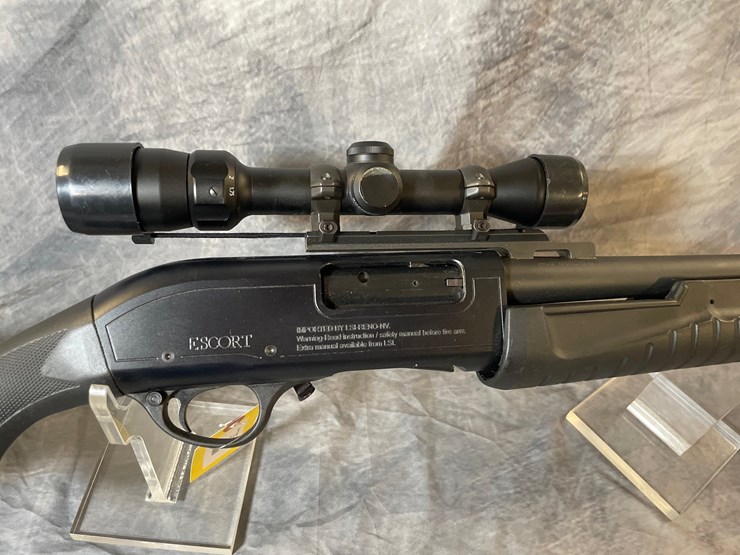 #3060-•-escort-slugger,-12-ga.-shotgun,-sn:-192466-image-4
