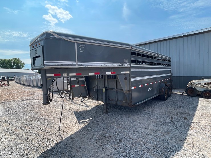 #2081-•-travelite-18'-gooseneck-cattle-trailer-(no-title)-image-1