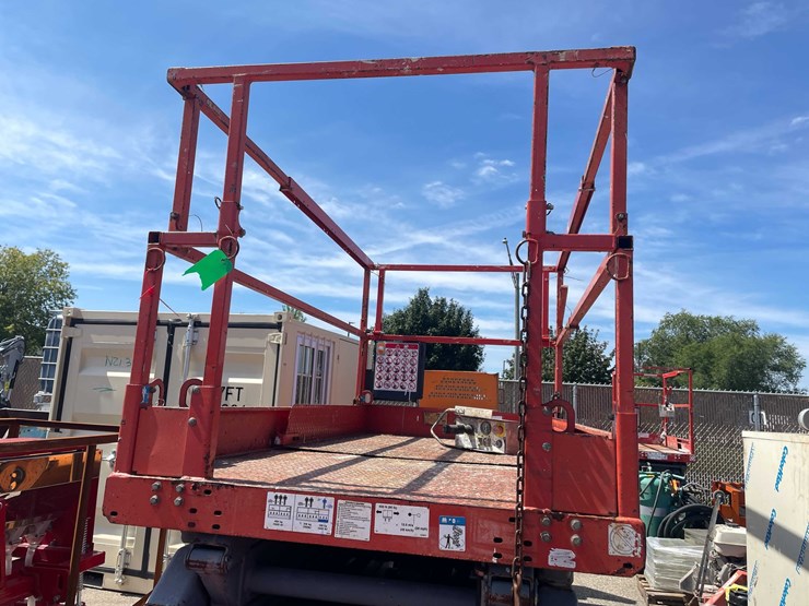 #1621-•-skyjack-4632-scissor-lift-(o10)-image-12