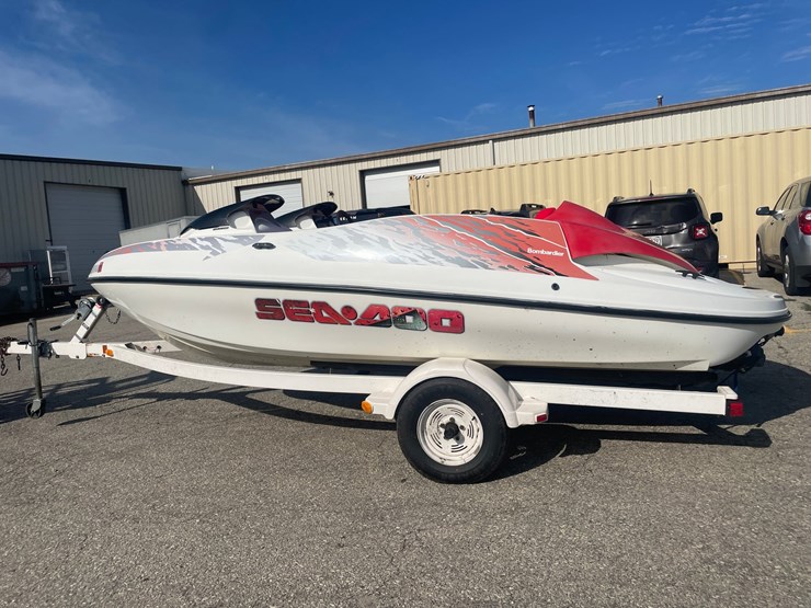 #1612-•-1998-sea-doo-jet-boat-(no-title)-(of)-image-9