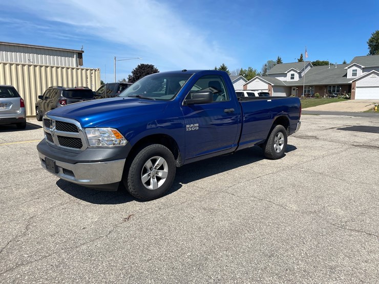 2015-dodge-ram-1500-image-1