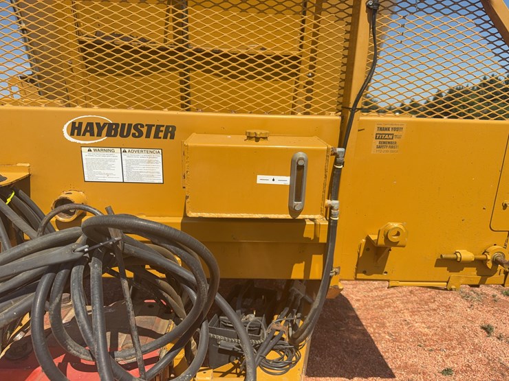 haybuster-bale-processor-image-15
