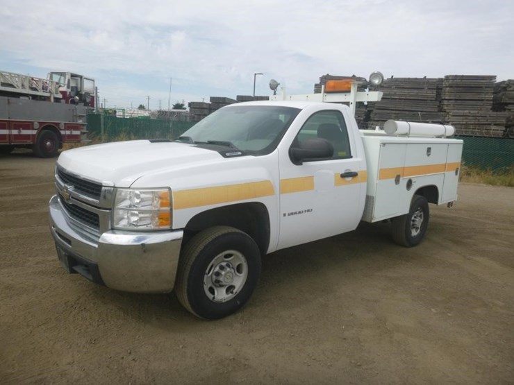 2007-chevrolet-2500-image-1