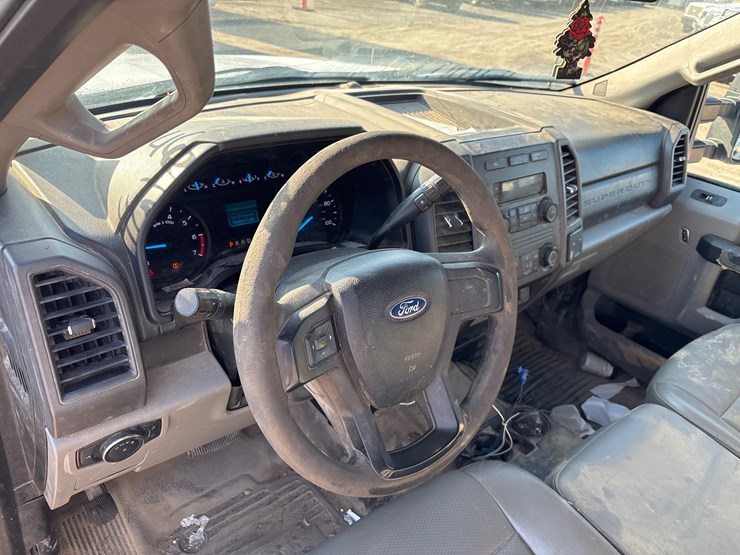 2017-ford-f250-image-9