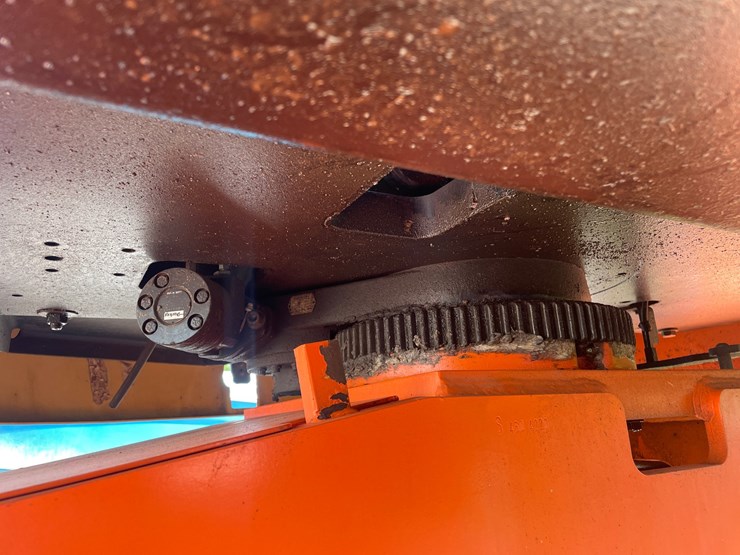 2014-jlg-450aj-image-27