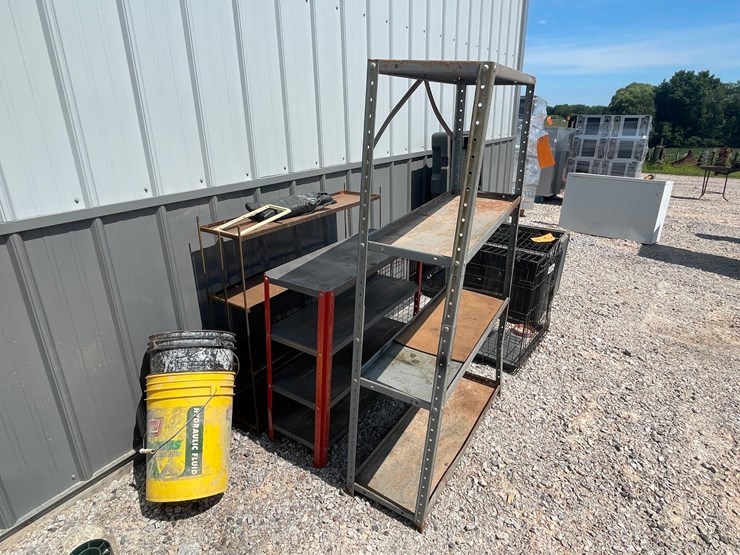 #2508-•-(3)-metal-shop-shelves-image-3