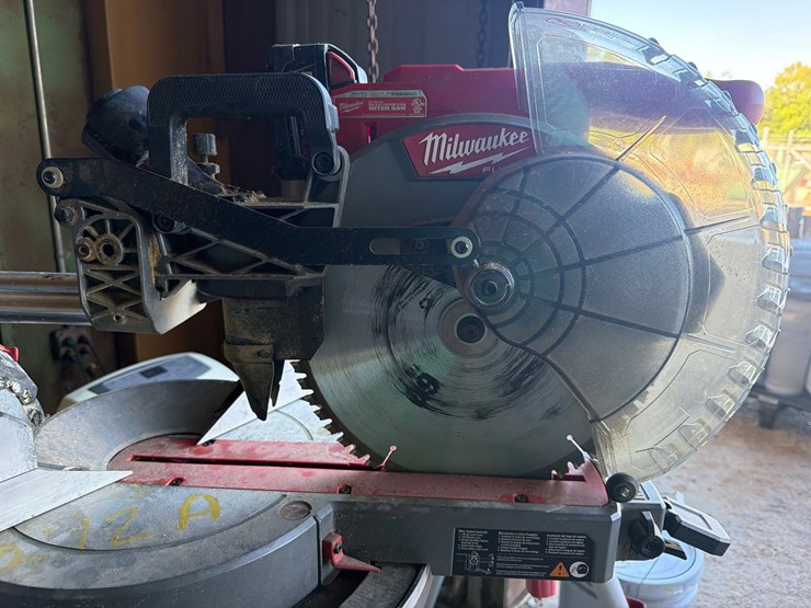 #12b-•-milwaukee-fuel-12in-miter-saw-with-stand-image-3
