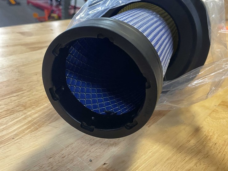 #8558-•-donaldson-inner-and-outer-air-filters-(pr13)-image-3