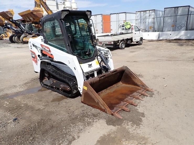 2024-bobcat-t450-image-2