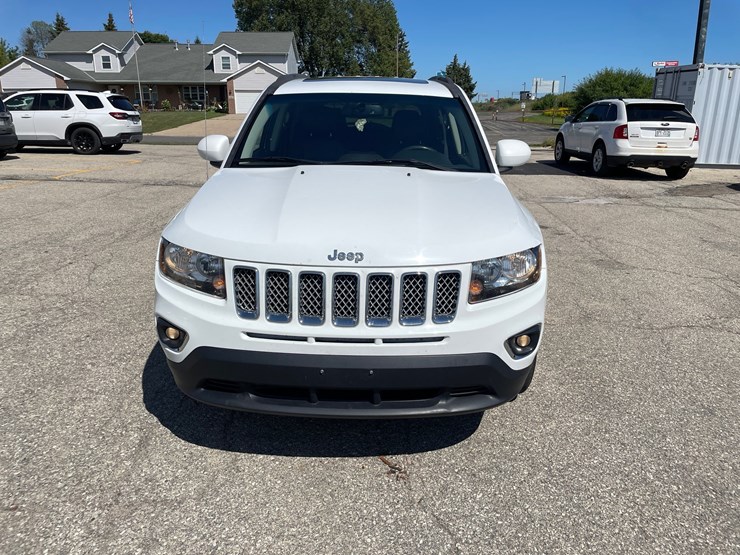 2016-jeep-compass-image-2