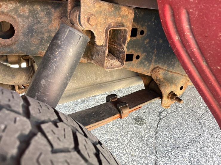 2016-ford-f150-image-32