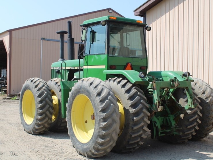 john-deere-8440-image-12