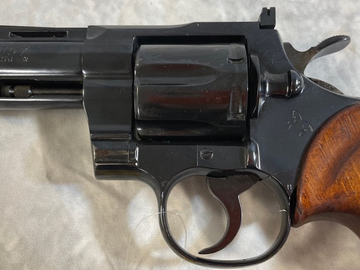 #2005-•-colt-python,-.357-mag.-cal.-revolver,-sn:-e11165-image-7