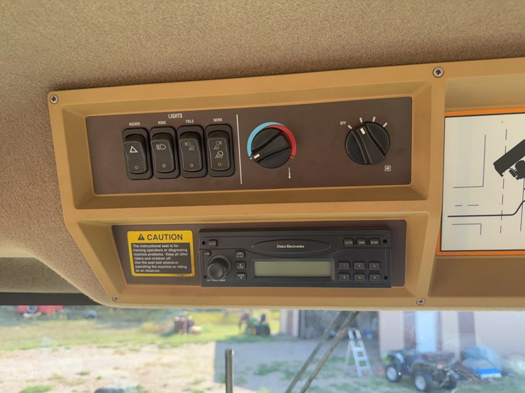 2006-john-deere-4895-image-43