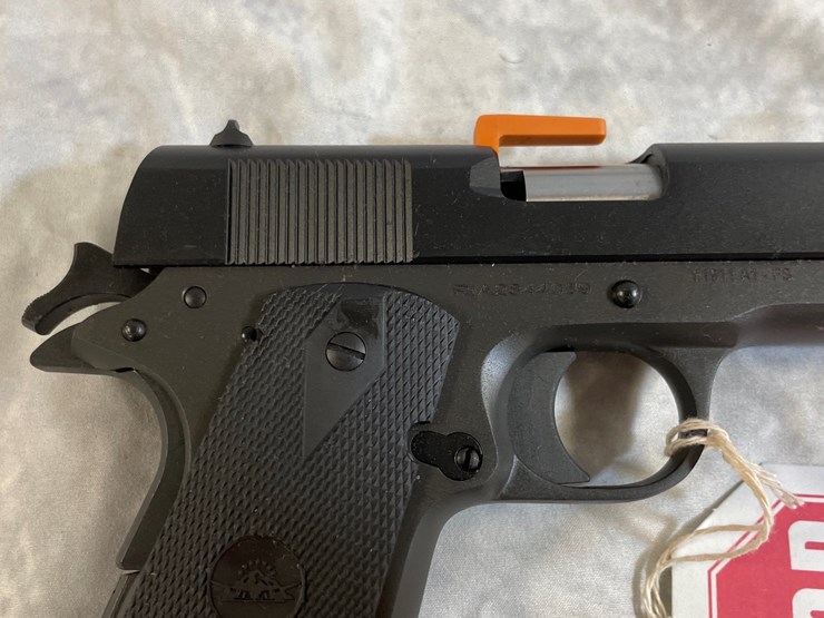 #3036-•-rock-island-armory-m1911-a1-fs,-45-acp-cal.-pistol,-sn:-ria2844059-image-4