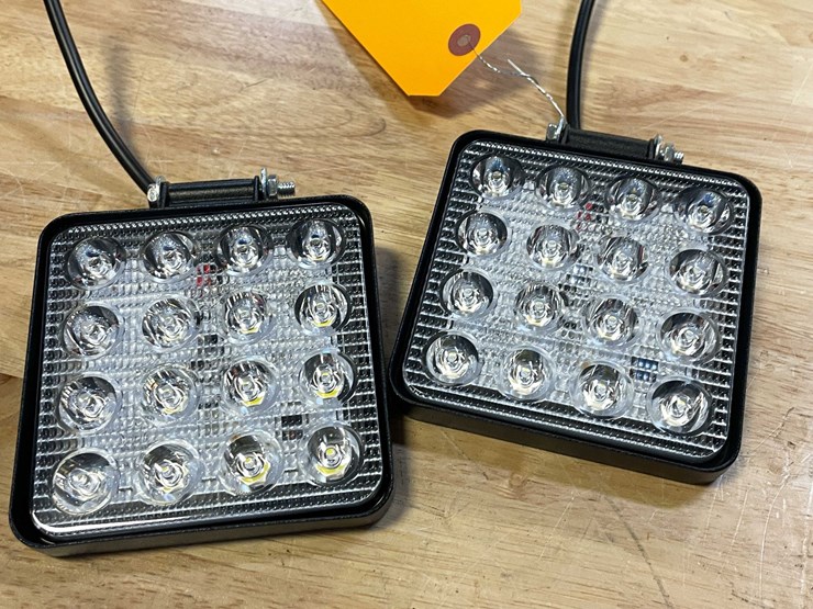 #8553-•-(2)-led-worklights,-4"-square,-12vdc-(pr13)-image-3