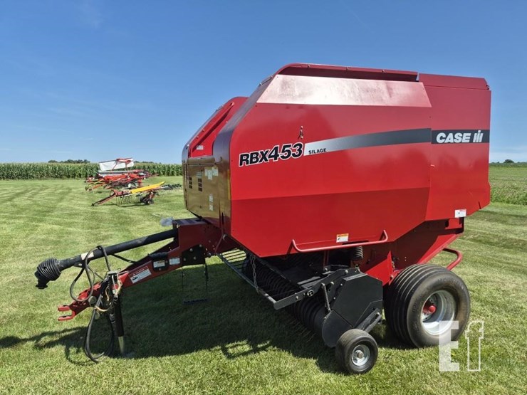 case-ih-rbx453-image-12