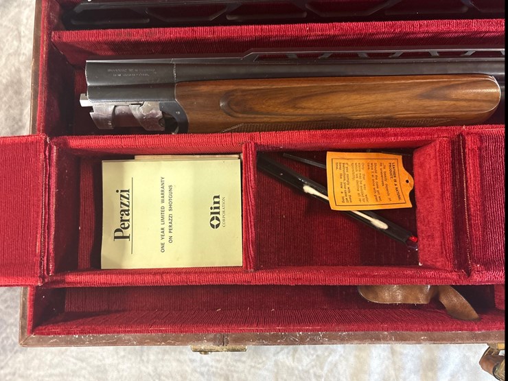 #2000-•-perazzi-mx8-sc3-combo,-12-ga.-shotgun,-sn:-53110map-image-20