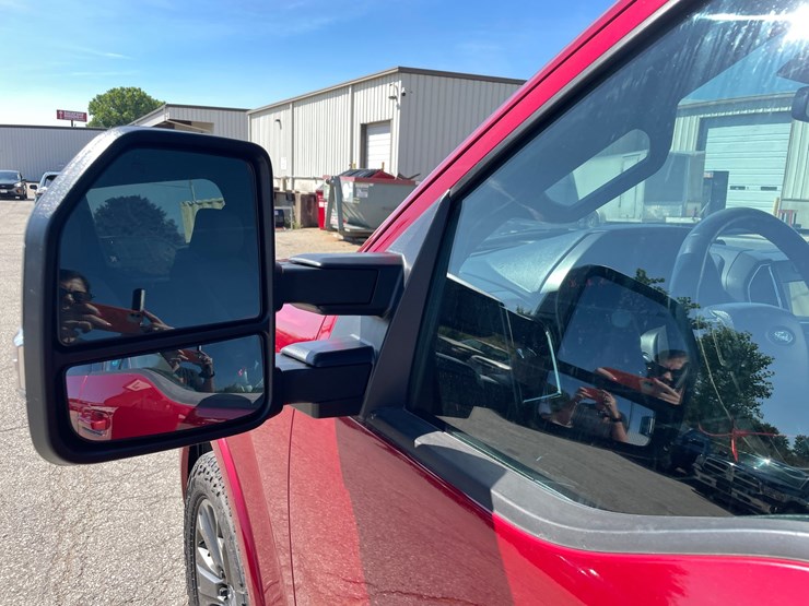 2016-ford-f150-image-13