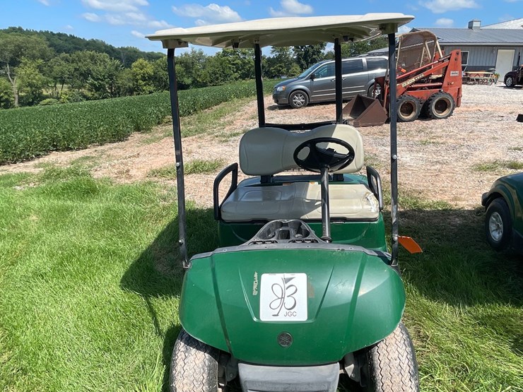 #1139-•-2012-yamaha-gas-golf-cart-image-2