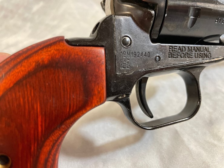 #3094-•-heritage-rough-rider,-22-lr,-revolver,-sn:-1bh192440-image-12