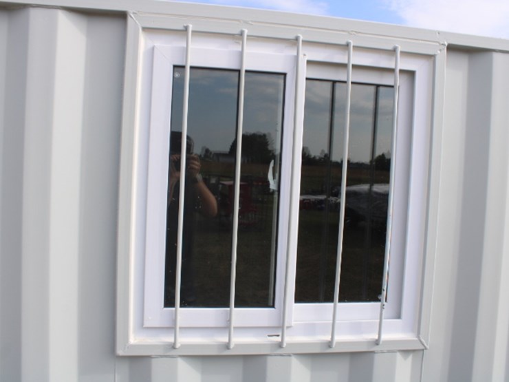 #9897-•-12-ft-container-image-4