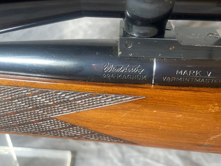 #3037-•-weatherby-mark-v-varmintmaster,-.224-wby-mag-cal.-rifle,-sn:-54709-image-10