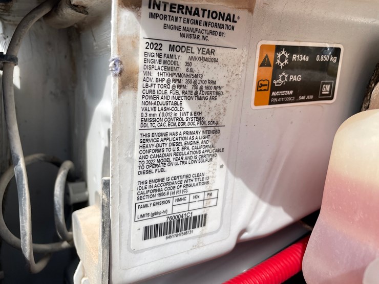 #1602-•-2022-chevrolet-6500hd-crew-cab-with-16'-flatbed-(has-wi-title)-(of)-image-44