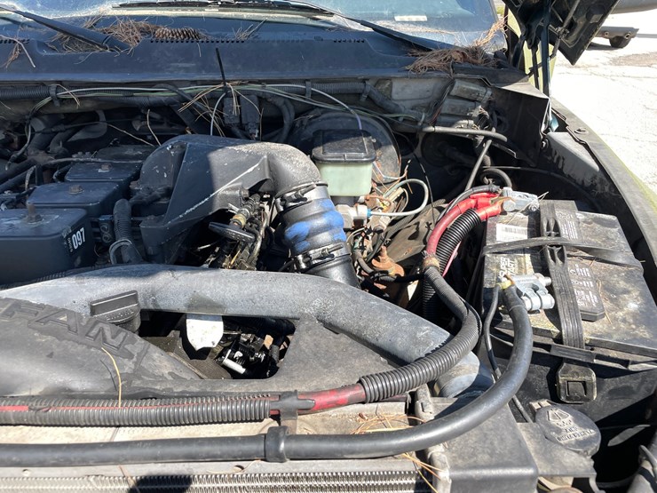 1994-dodge-ram-3500-image-52