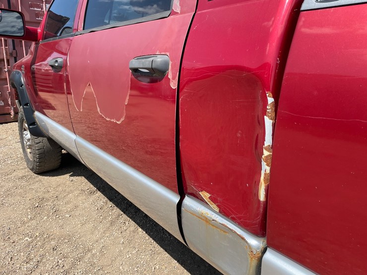 #1134-•-2006-dodge-ram-mega-cab-pickup-truck-(has-wi-title)-image-29