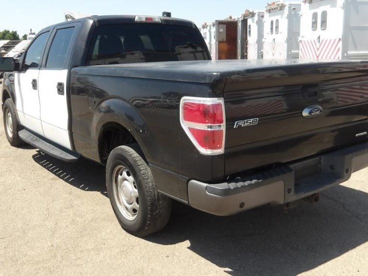 2014-ford-f150-xl-image-4