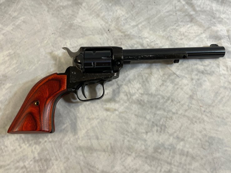 #3094-•-heritage-rough-rider,-22-lr,-revolver,-sn:-1bh192440-image-1