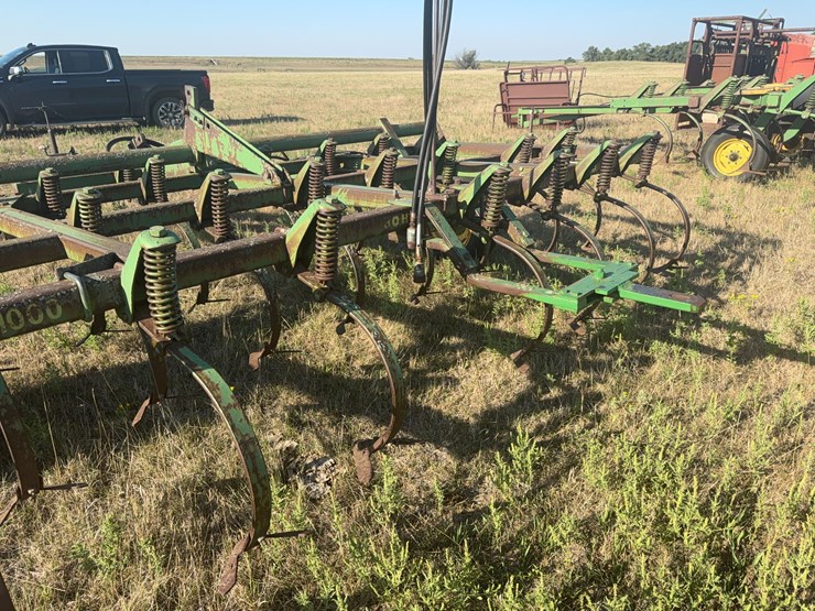 john-deere-1000-image-5